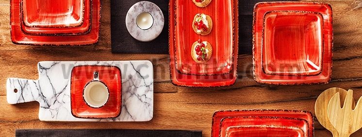Порцеланова квадратна чиния за десерт 19 x 19 см RED, GÜRAL Турция
