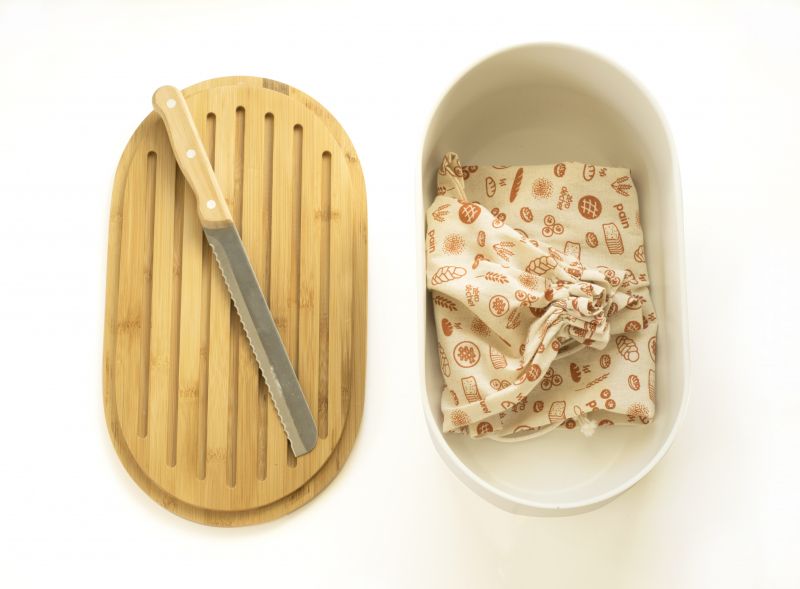 Кутия за хляб с дъска, нож и торбичка за хляб, цвят крем, PEBBLY Франция